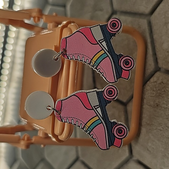 Jewelry - Pink Rollerblade Earrings